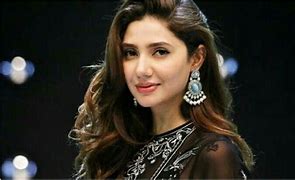 Mahira Khan Age